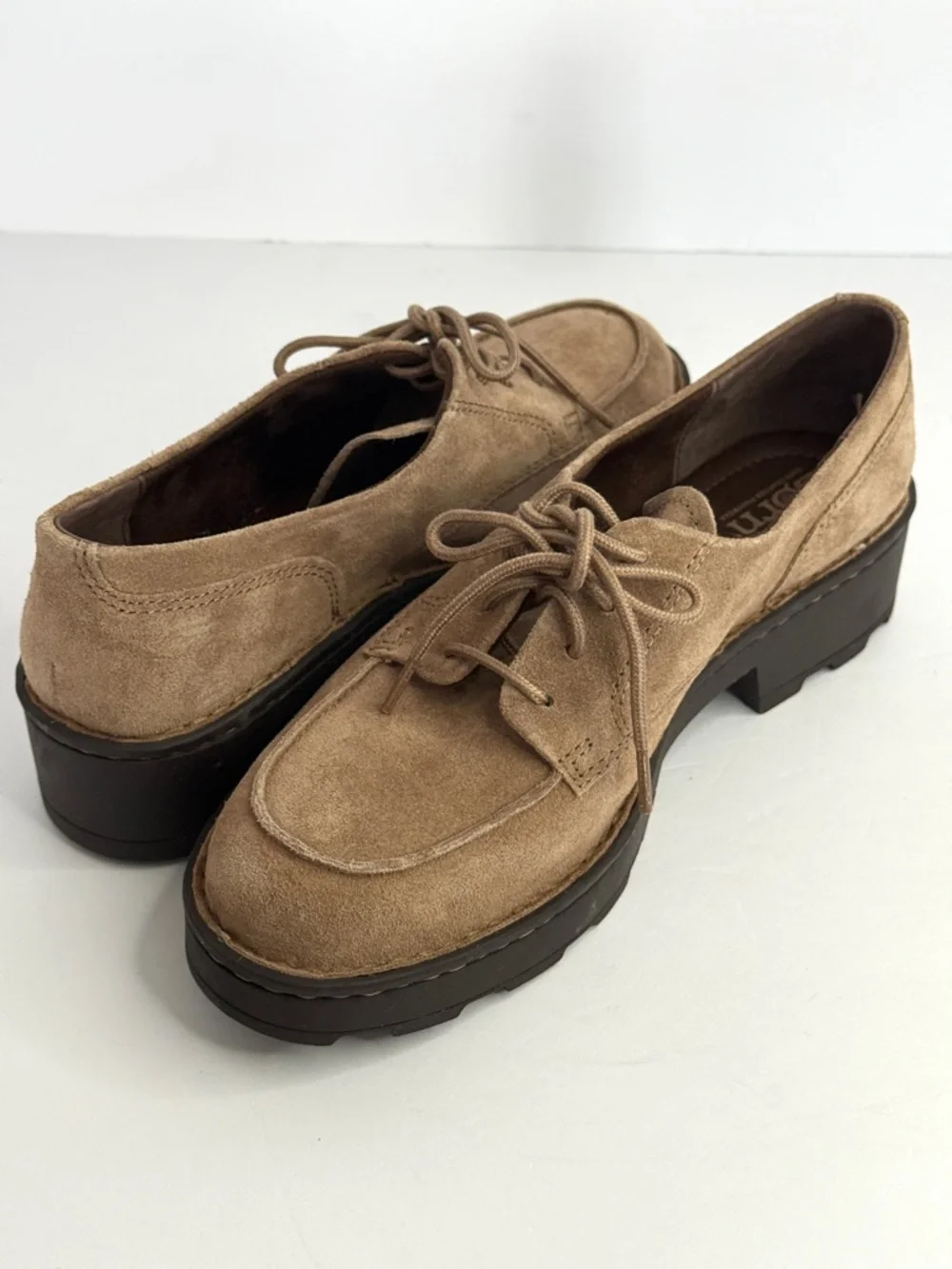 Born Women's Corby Moc Toe Taupe Suede Lace Up Oxford Shoes Size 7.5M